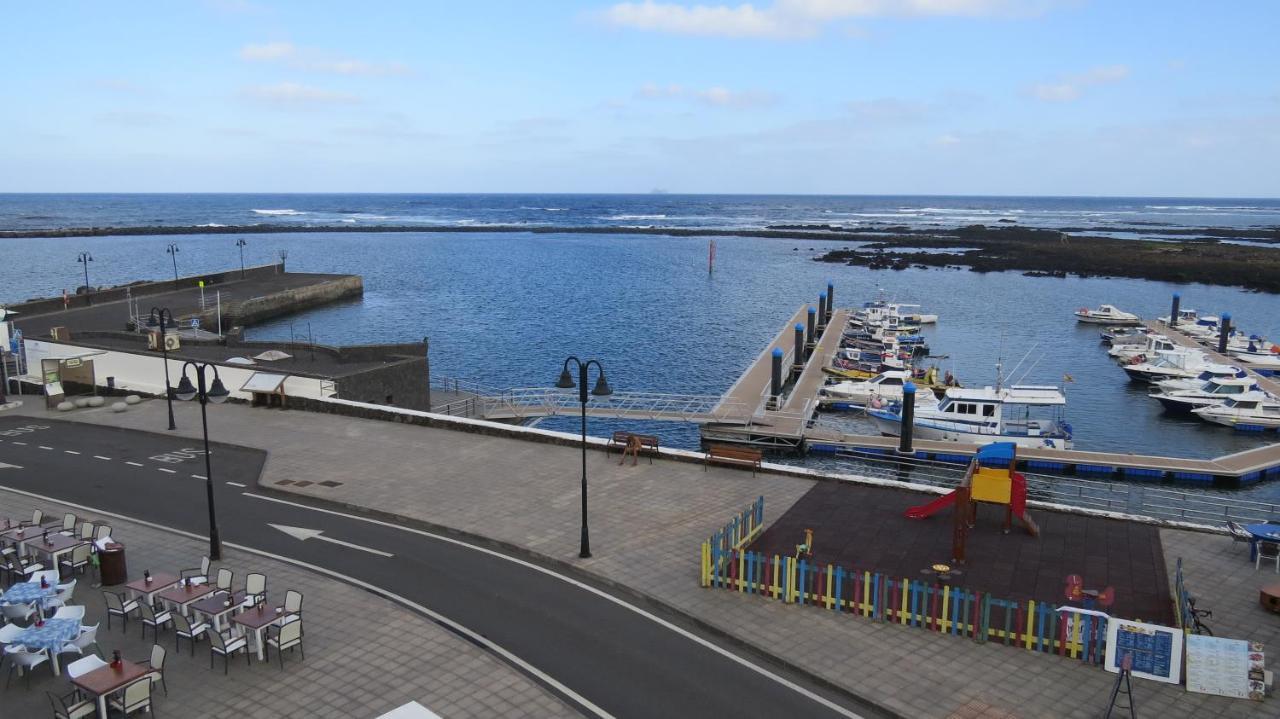 Orzola Frente Al Mar Leilighet Eksteriør bilde